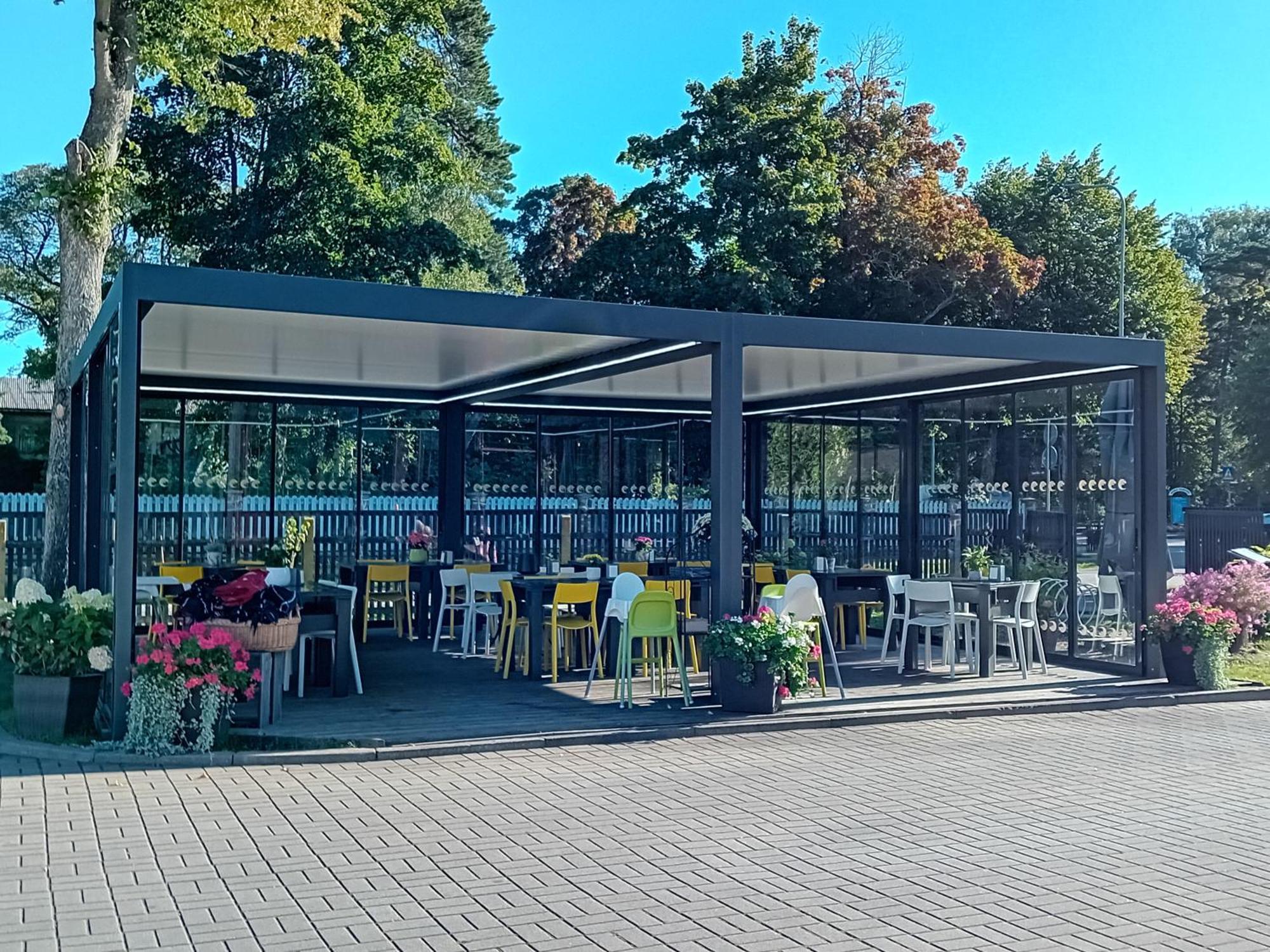 Hotel Juras Brize Windawa Zewnętrze zdjęcie