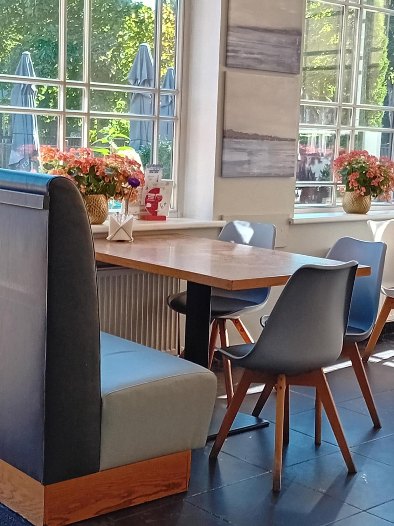 Hotel Juras Brize Windawa Zewnętrze zdjęcie