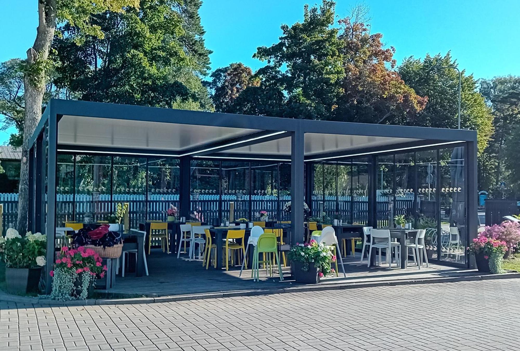 Hotel Juras Brize Windawa Zewnętrze zdjęcie