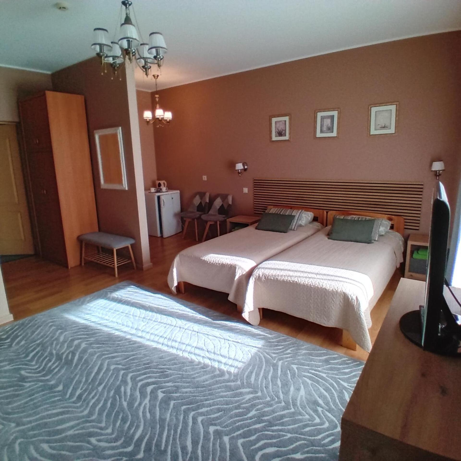 Hotel Juras Brize Windawa Zewnętrze zdjęcie