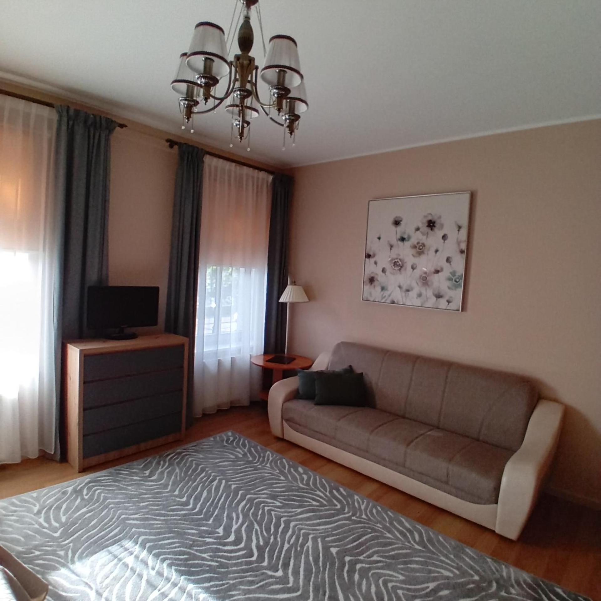 Hotel Juras Brize Windawa Zewnętrze zdjęcie