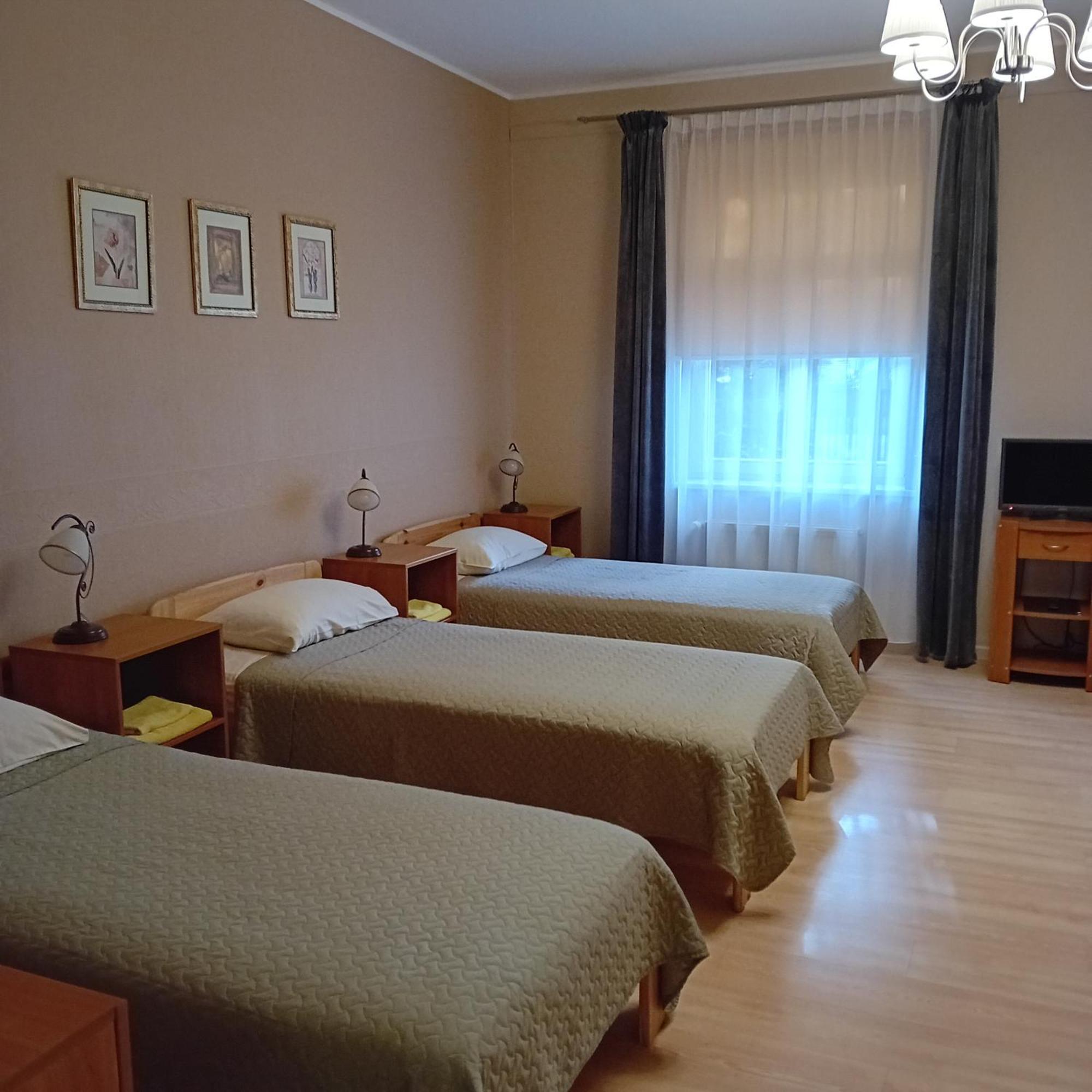Hotel Juras Brize Windawa Zewnętrze zdjęcie