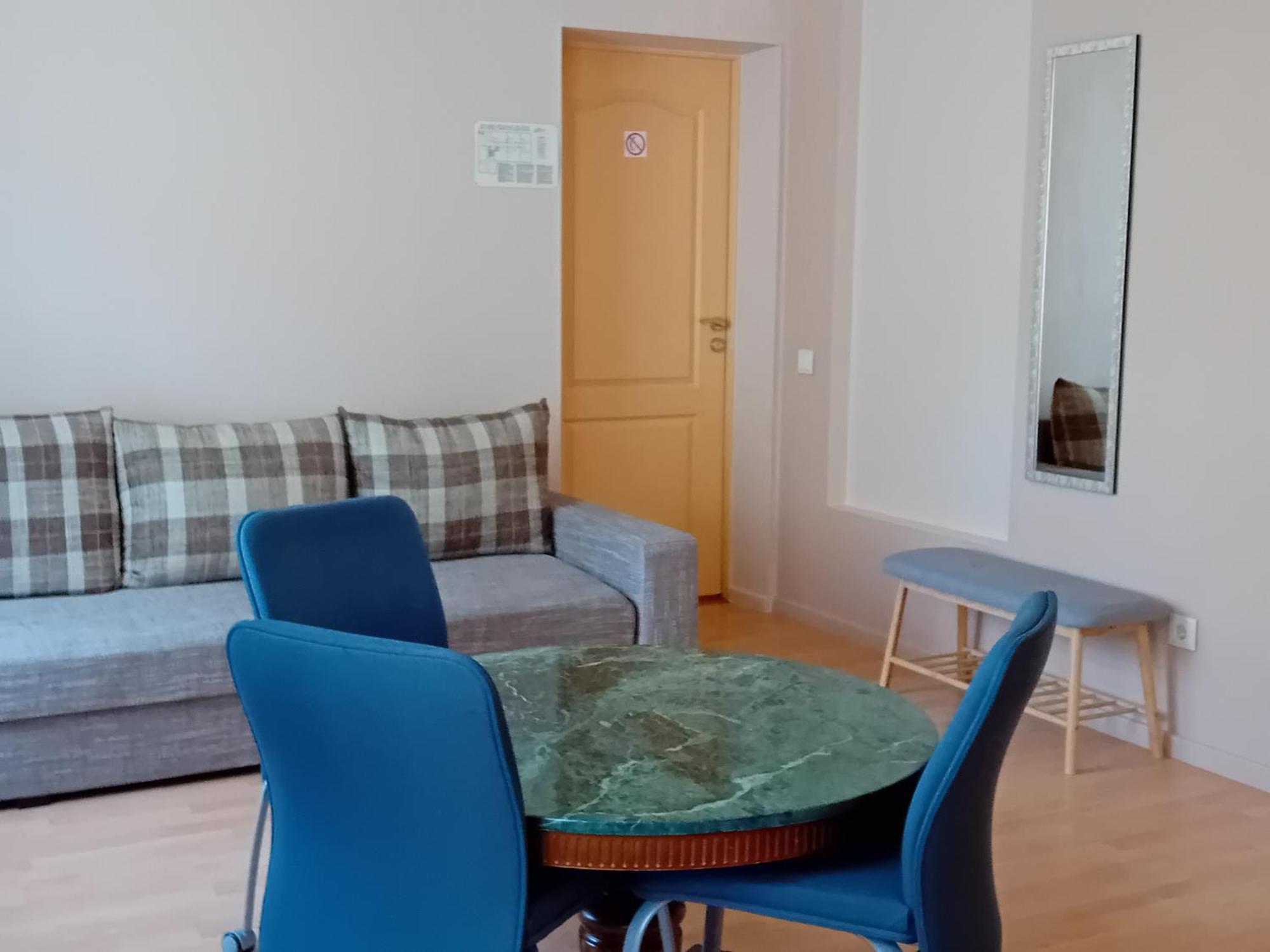 Hotel Juras Brize Windawa Zewnętrze zdjęcie