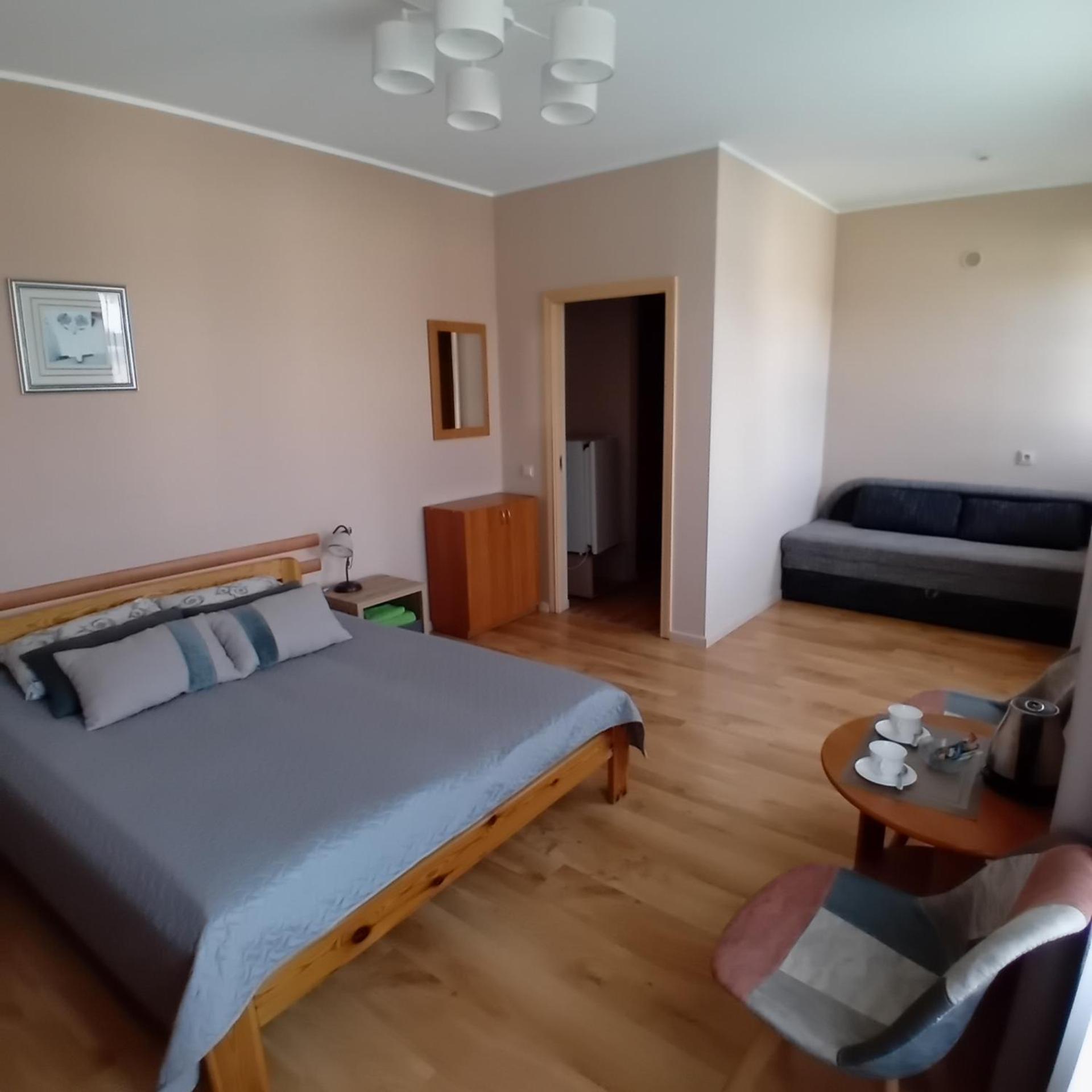 Hotel Juras Brize Windawa Zewnętrze zdjęcie