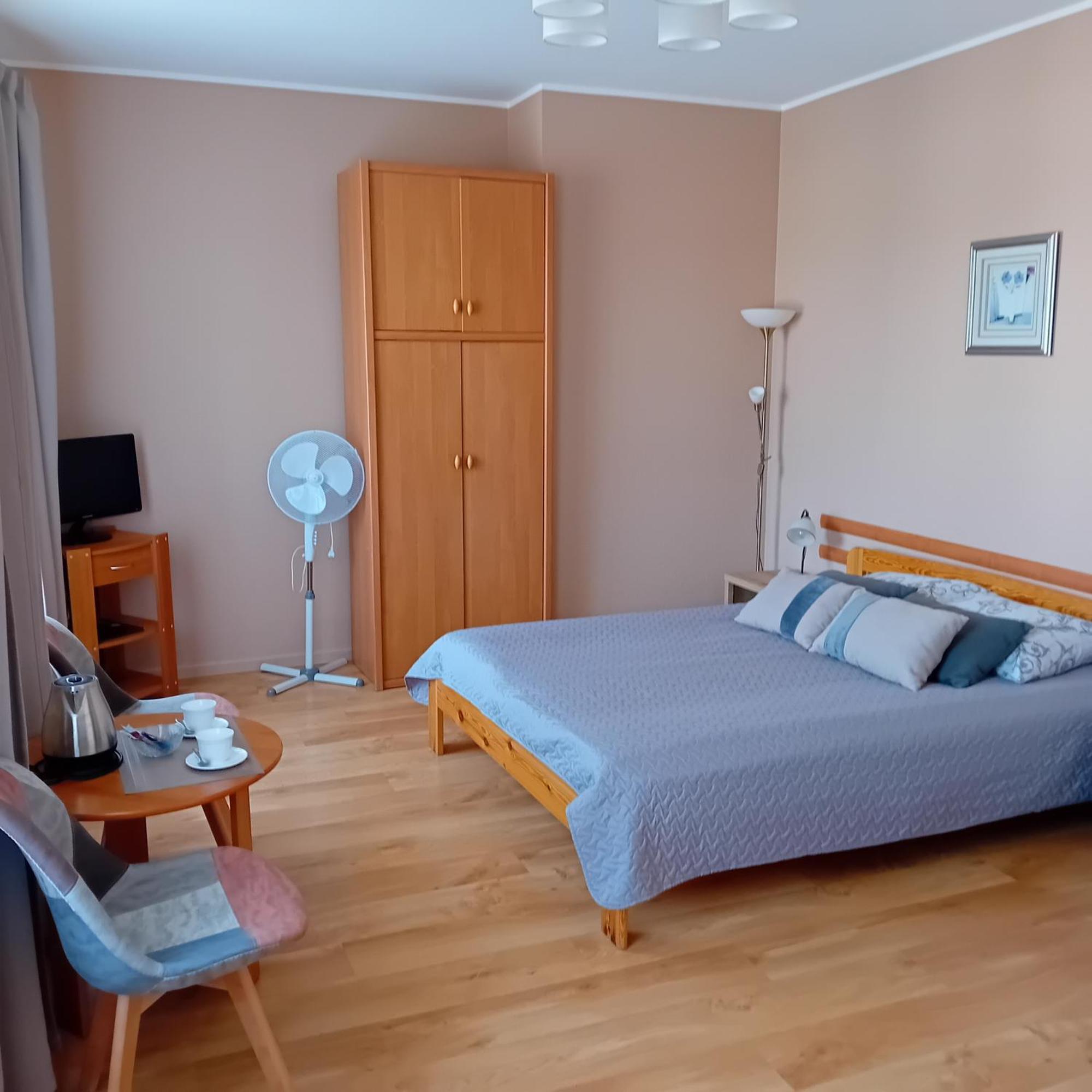 Hotel Juras Brize Windawa Zewnętrze zdjęcie