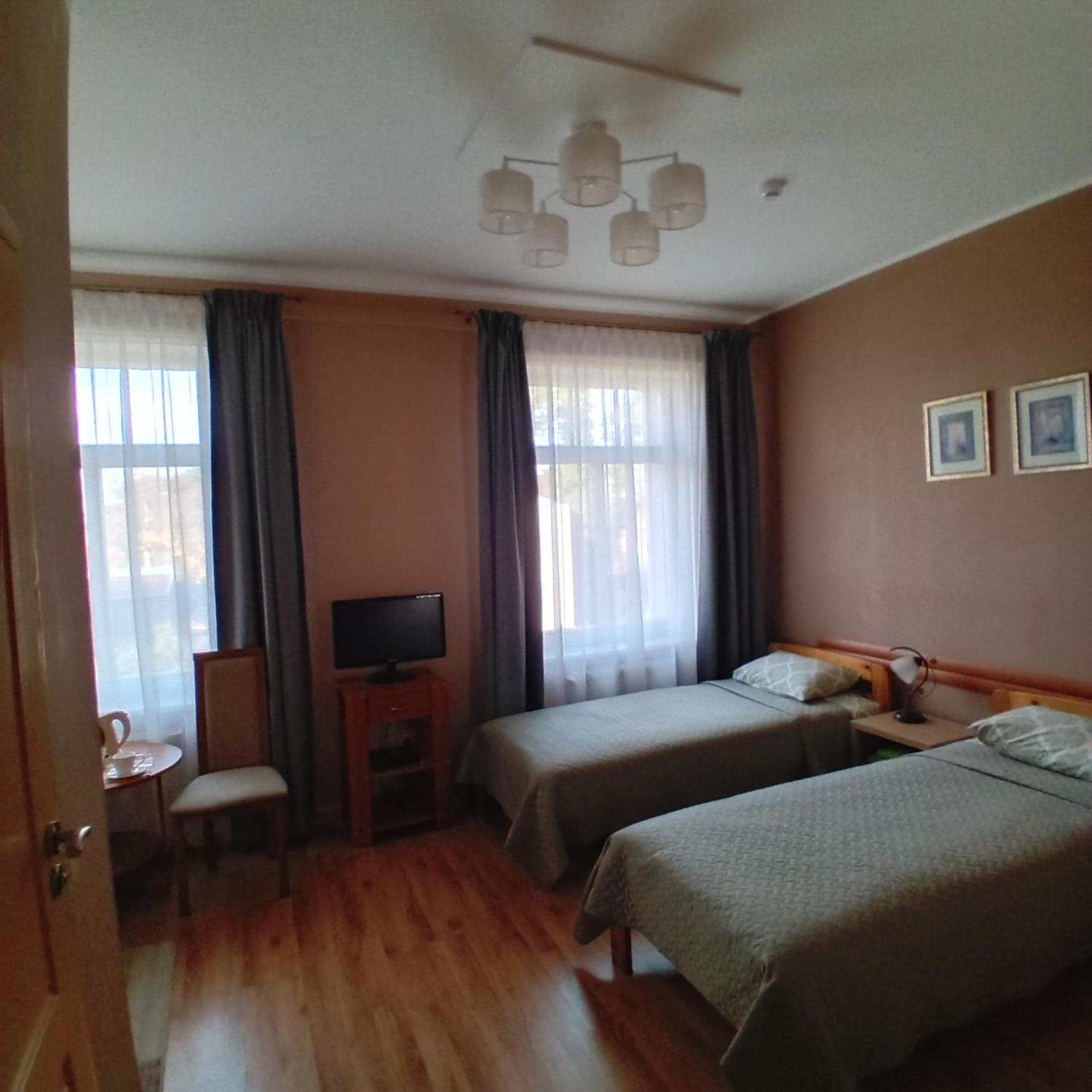 Hotel Juras Brize Windawa Zewnętrze zdjęcie