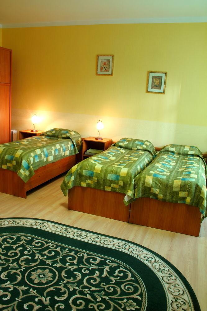 Hotel Juras Brize Windawa Zewnętrze zdjęcie